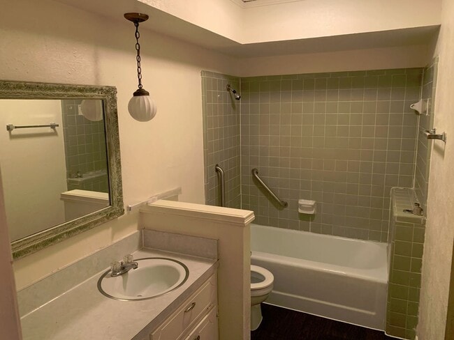 Photo - Duplex