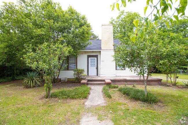 Building Photo - 1213B Suber Street – Stylish, Comfortable ... Rental