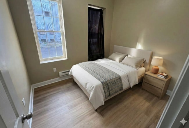 Photo - 2327 N 18th St