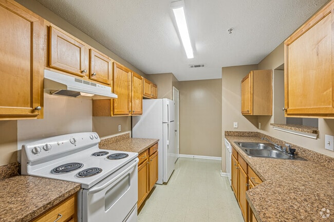 3BR, 2BA - 1,271SF - Kitchen