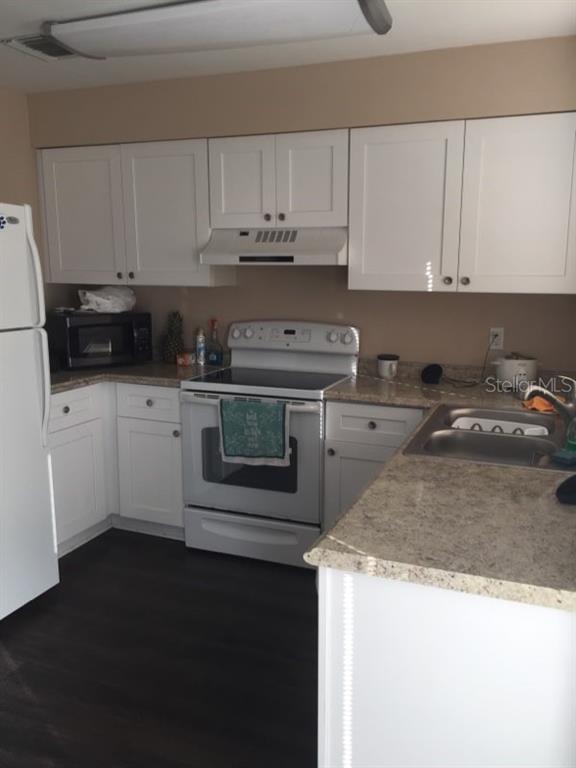 Photo - 3941 Wingward Ave