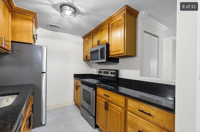 Photo - 15 Bower Rd Unidad A2