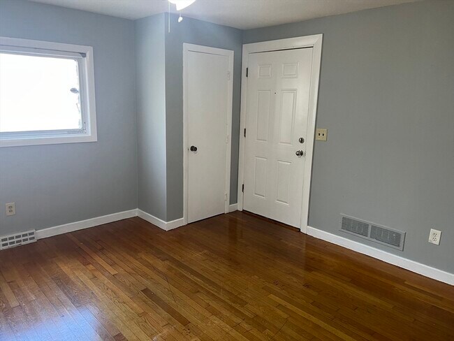 Photo - 55-57 Union St Unidad 55