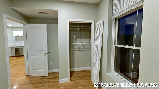 Photo - 299 Dudley St Unit 3