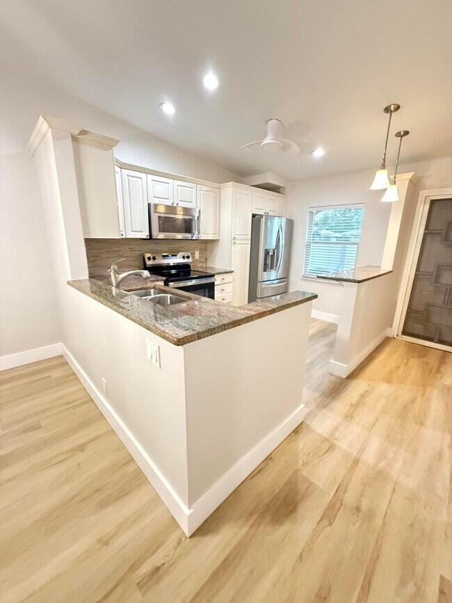 Photo - 18765 Candlewick Dr