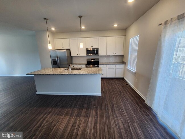 Photo - 1264 Red Clover Ln