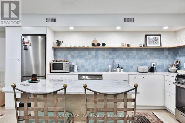 Photo - 278 Lisgar St