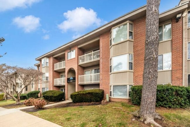 Arden Pointe Apartments