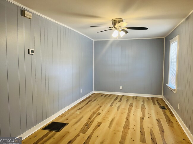 Photo - 103 Addie St