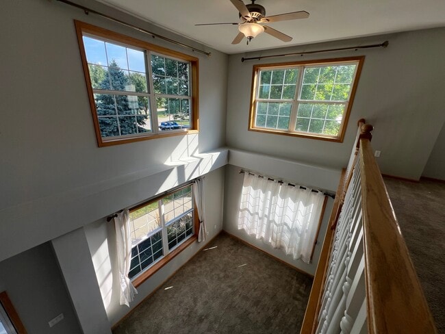 Photo - 277 S 79th St