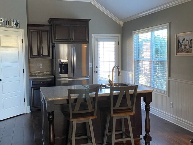 Photo - Beautiful 3BD/2BA home located in Glen Lau...