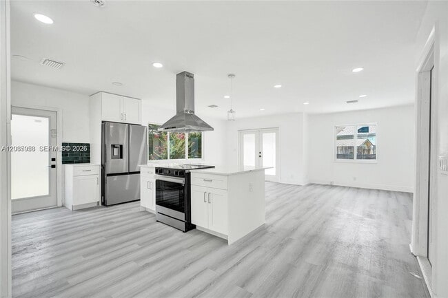 Photo - 2343 NW 28th St Unidad 1