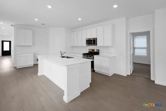 Photo - 247 Flathead