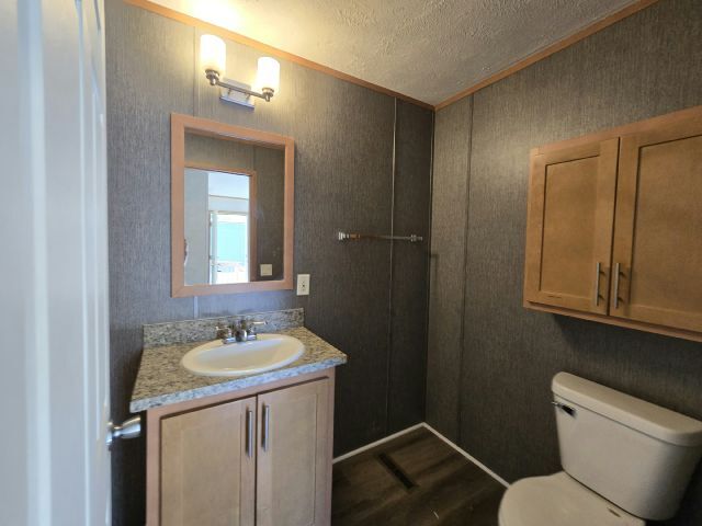 Photo - 442 Romeo Dr