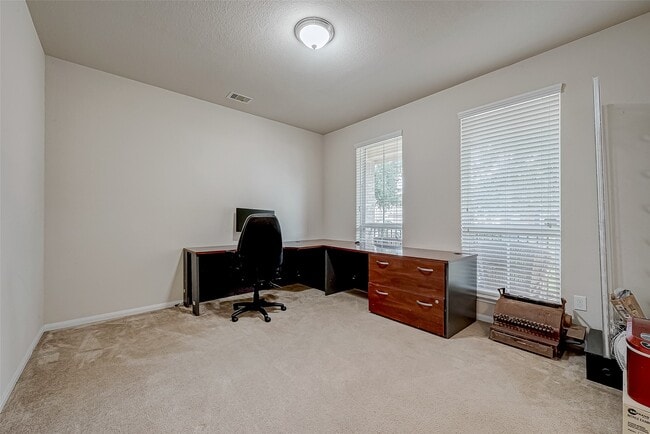 Photo - 4815 Hackamore Brook Ct
