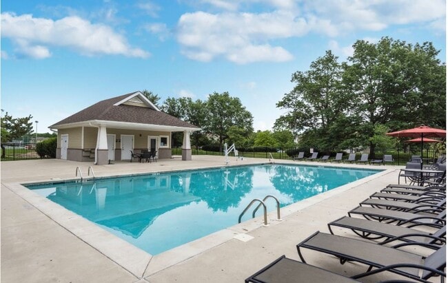 Photo - Echelon Glen