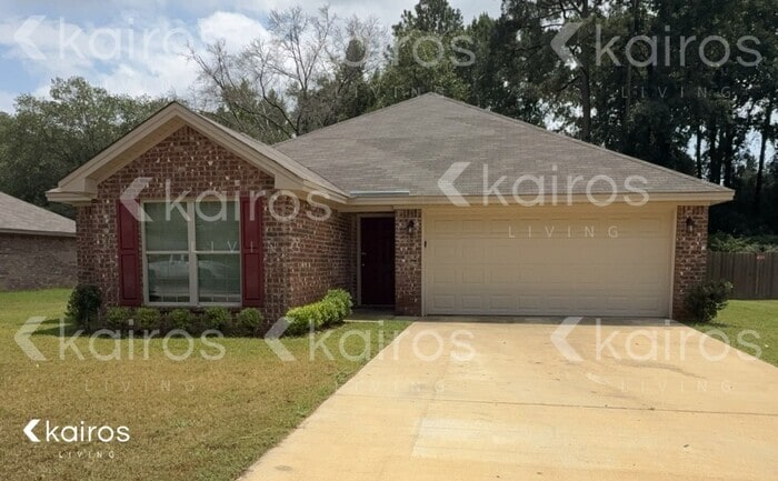 Photo - 471 McGriff St