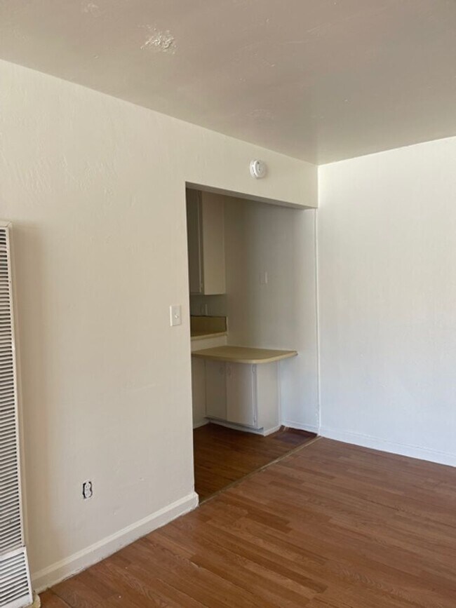 Photo - 603-609 Jefferson St Unit 603