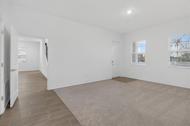 Photo - 6925 116th Ct E