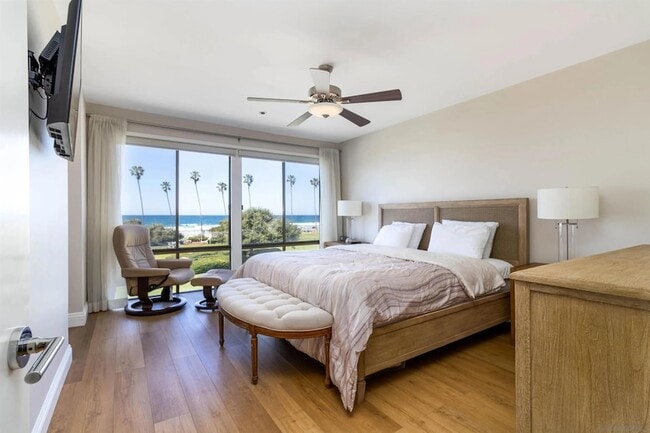 Photo - 8263 Camino Del Oro Unidad 271