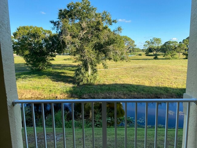 Photo - 2080 Greenview Shores Blvd