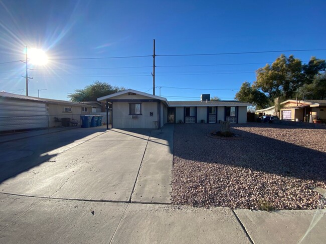 4 Bedroom Close To Las Vegas Blvd. & North... - 4 Bedroom Close To Las Vegas Blvd. & North... Casa