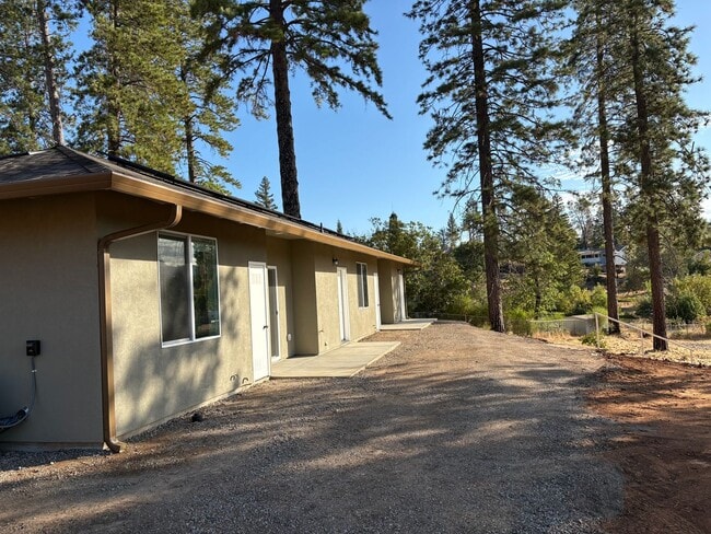 Photo - 1930 Golf Rd Unit A