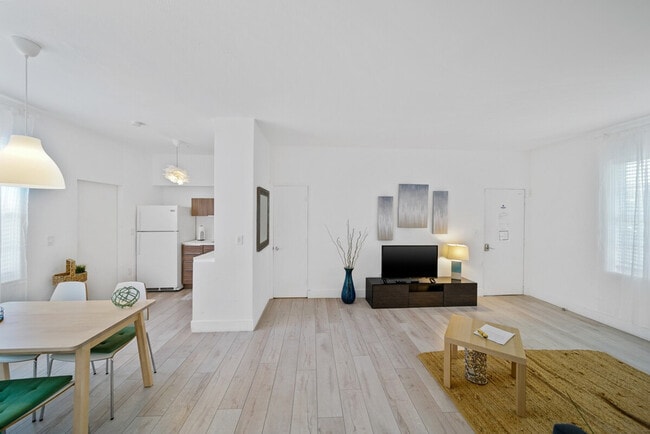 Photo - 1311 15th Terrace Unidad ID1255504P