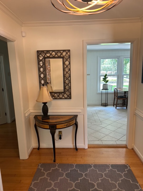 Photo - 749 Poinsettia St