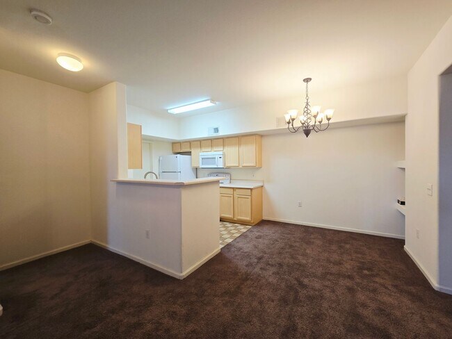 Photo - BEAUTIFUL 2 BEDROOM / 2 BATH LOWER LEVEL C...