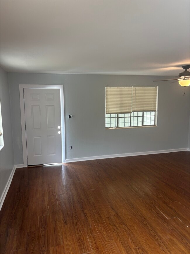 Photo - 2544 Iowa St Unit 2564