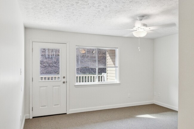 Photo - Tremont Park