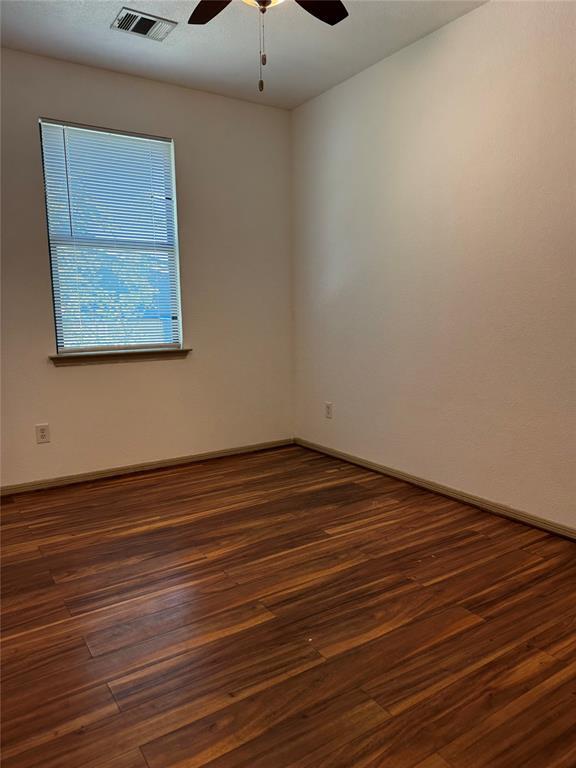 Photo - 8901 Parkfield Dr