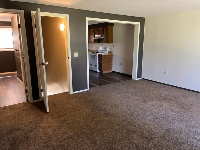 Photo - 1583 Highland Park Drive Unidad #C