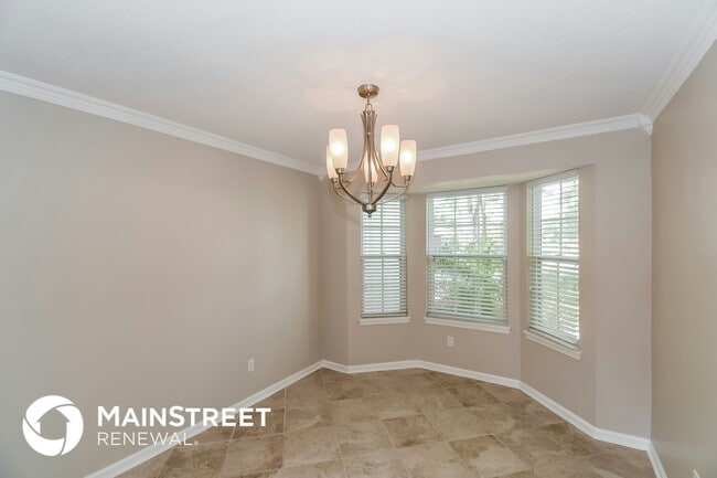 Photo - 10585 Castlebrook Dr