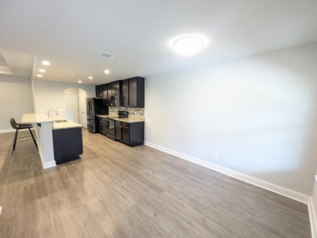 Photo - 1827 Sundown Dr