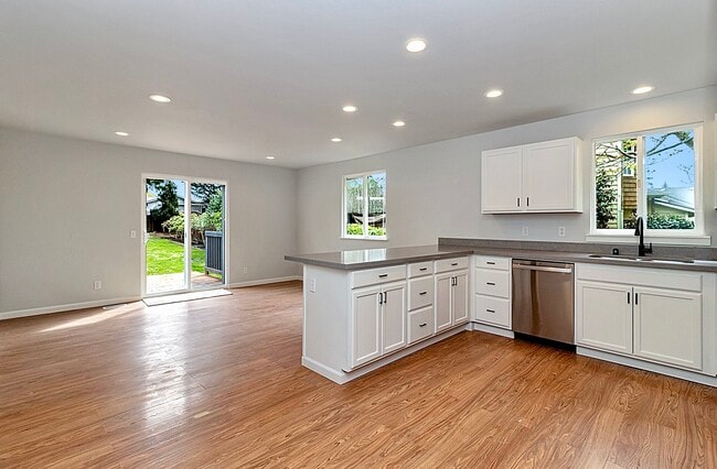 2325 Cherry Rd