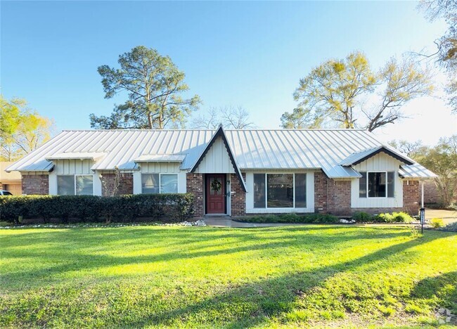 Building Photo - 10115 Moorberry Ln Rental