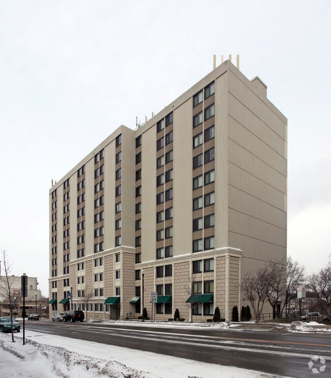 Building Photo - Urban Park Towers Rental