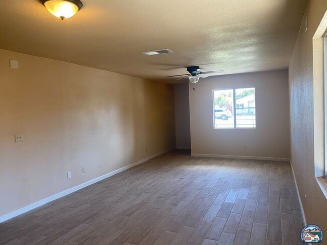 1249 K St