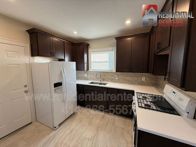 Photo - 3122 N 28th St