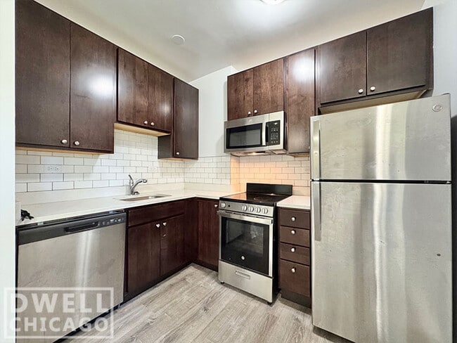 Building Photo - 1820 N Humboldt Blvd