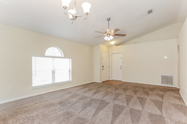 Photo - 12744 Ashbrook Cir W