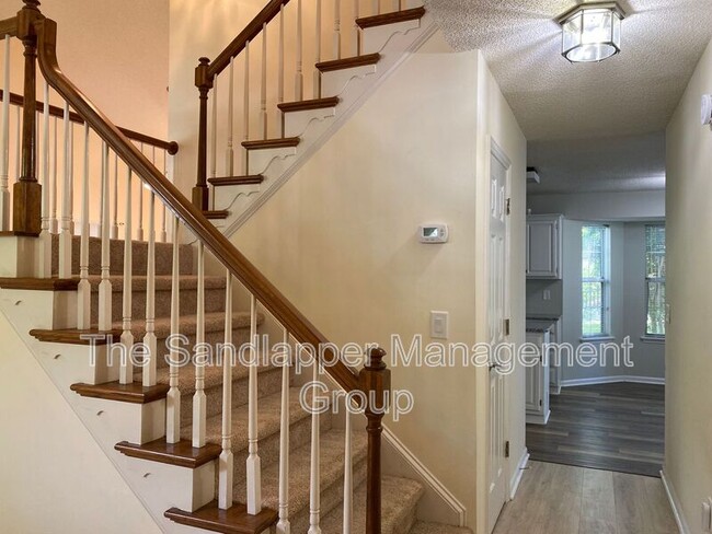 Photo - 1287 Horseshoe Bend