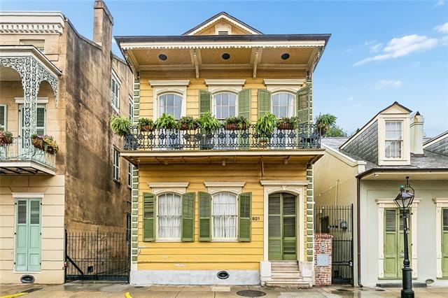 Photo - 821 Dauphine St