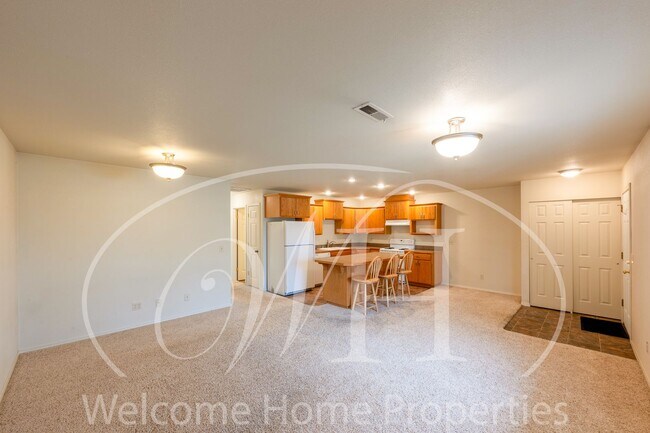 132 E Birch St Unit 132 Birch, 202