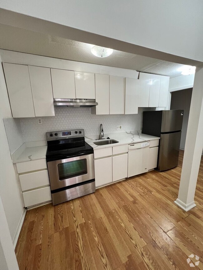 Building Photo - Sunny Allston one bedroom split Rental