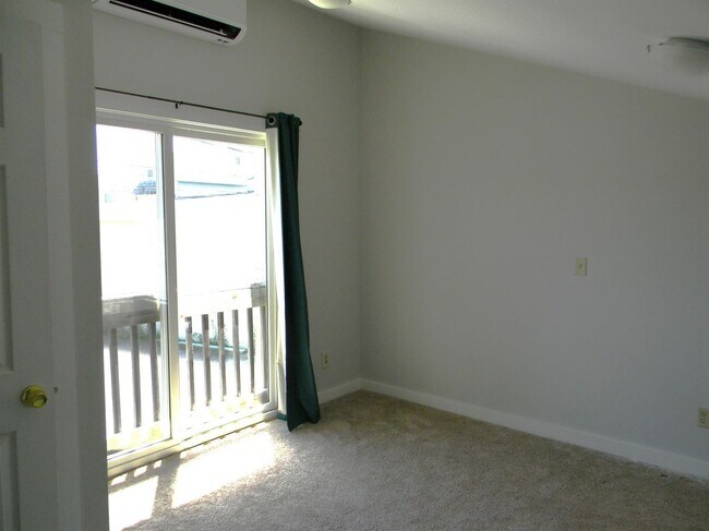 Photo - 43 NH-125 Unit Apt. 3