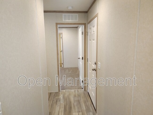 Photo - 120 Terry Blvd