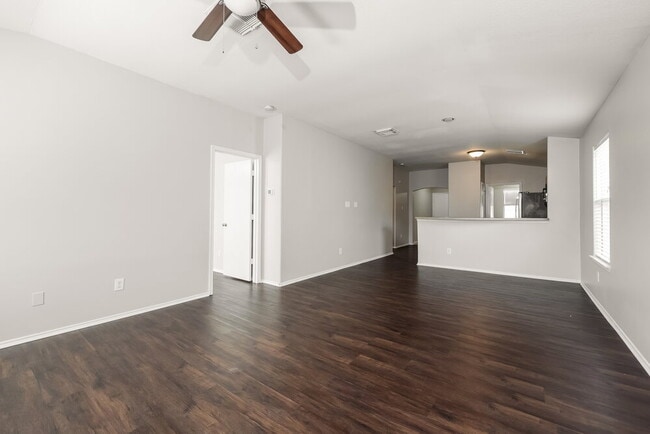 Photo - 1811 Adobe Stone Dr